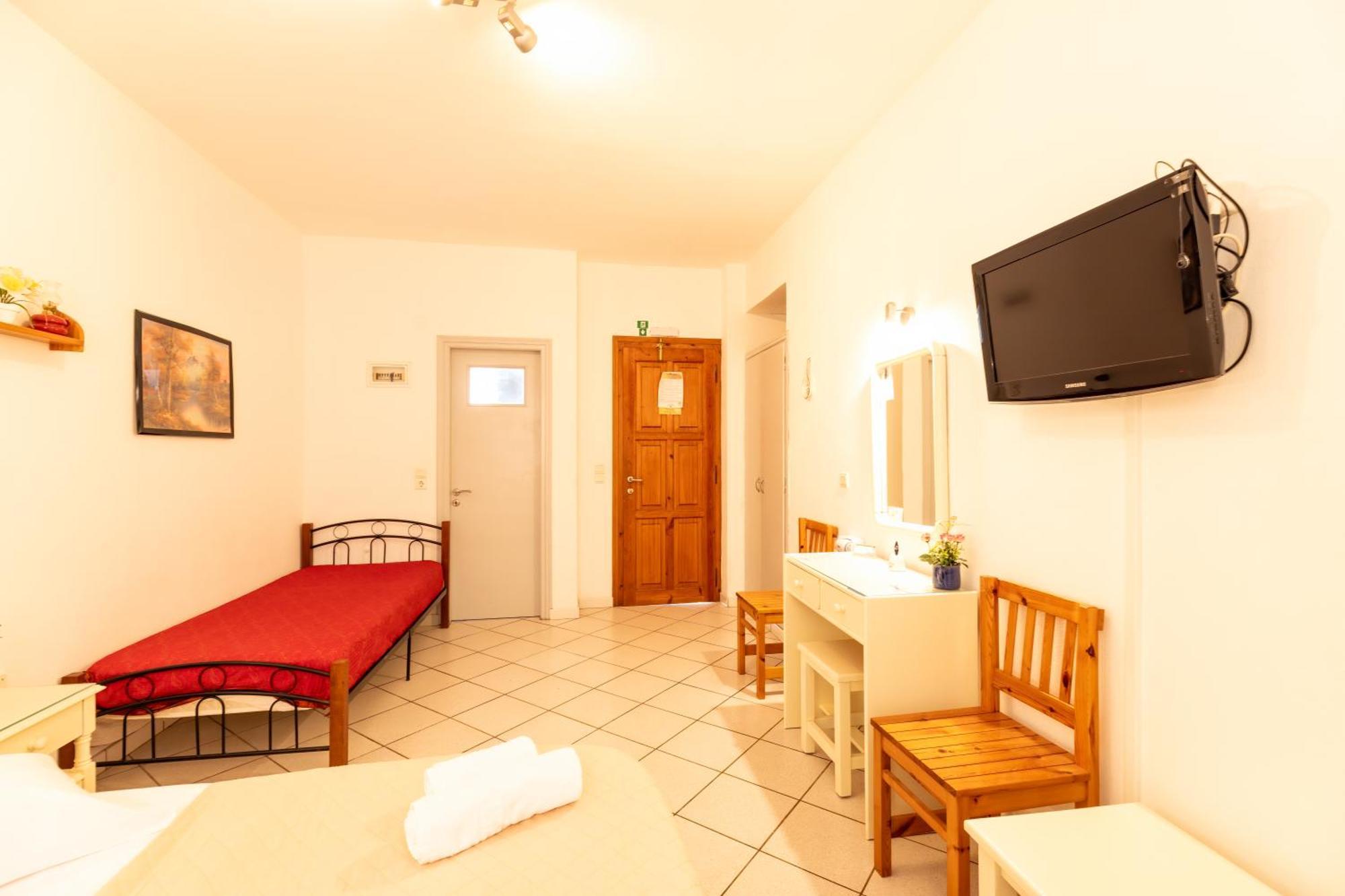 Froudi Rooms Καμάρες Εξωτερικό φωτογραφία